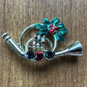 Vintage Silvertone Holiday Brooch/Pin. French Horn with Rhinestones and Holly.